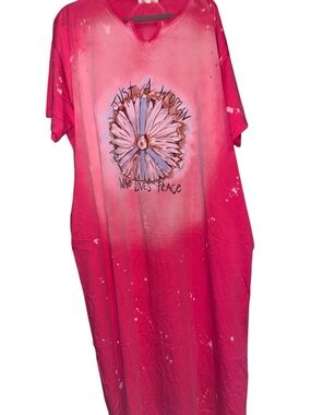 BlueVelvet XL Tie-Dye Peace Graphic Maxi Dress